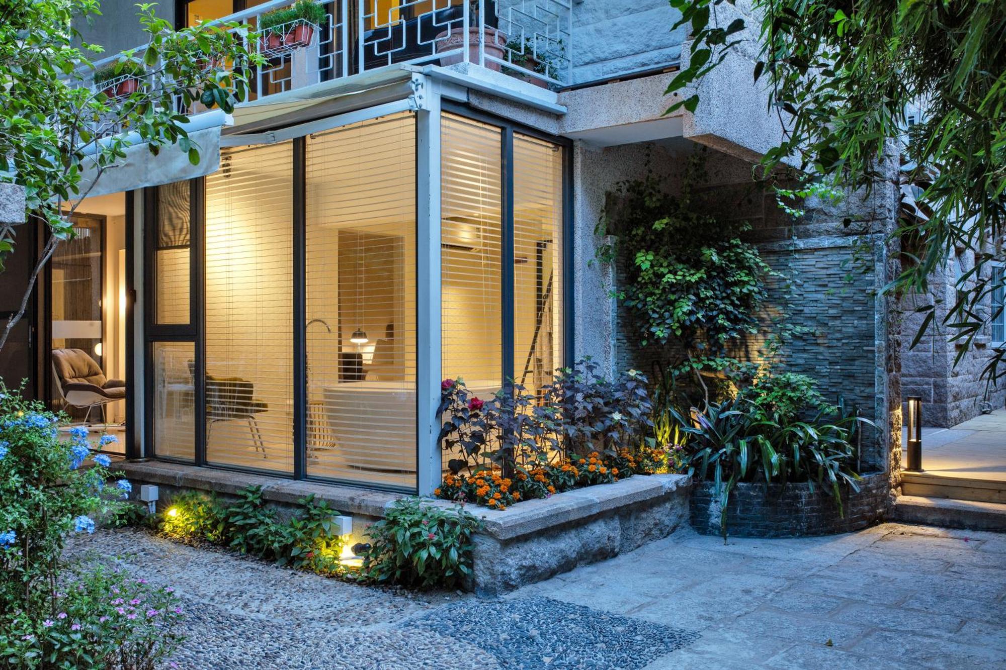 Shenzhen No'6 Garden Villa --French Window With Garden View,Close To Sea World &Shekou Ferry Port &K11 Ecoast &Subway Nearby ,Offer Western Food And Coffee &English Speaking With Tour Services Bagian luar foto