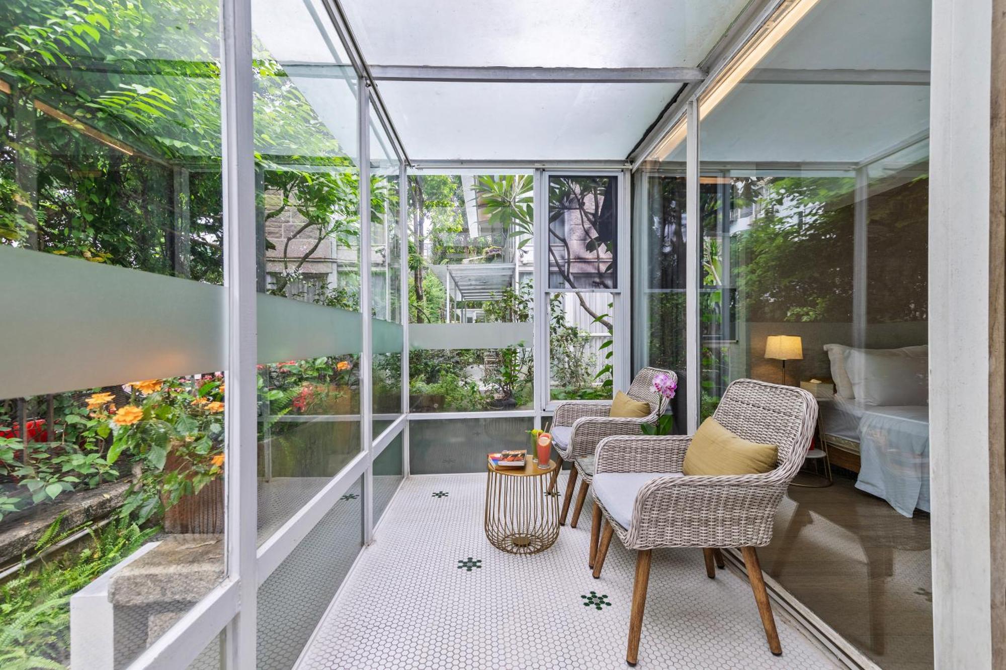 Shenzhen No'6 Garden Villa --French Window With Garden View,Close To Sea World &Shekou Ferry Port &K11 Ecoast &Subway Nearby ,Offer Western Food And Coffee &English Speaking With Tour Services Bagian luar foto