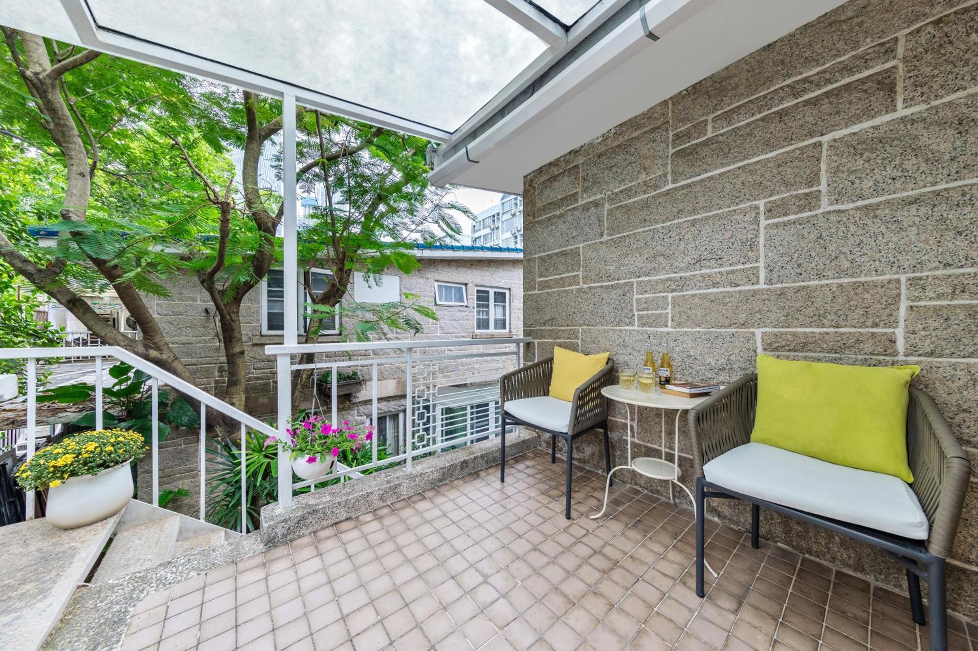 Shenzhen No'6 Garden Villa --French Window With Garden View,Close To Sea World &Shekou Ferry Port &K11 Ecoast &Subway Nearby ,Offer Western Food And Coffee &English Speaking With Tour Services Bagian luar foto