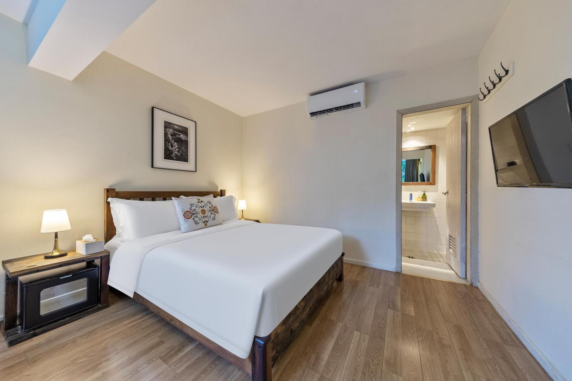 Shenzhen No'6 Garden Villa --French Window With Garden View,Close To Sea World &Shekou Ferry Port &K11 Ecoast &Subway Nearby ,Offer Western Food And Coffee &English Speaking With Tour Services Bagian luar foto