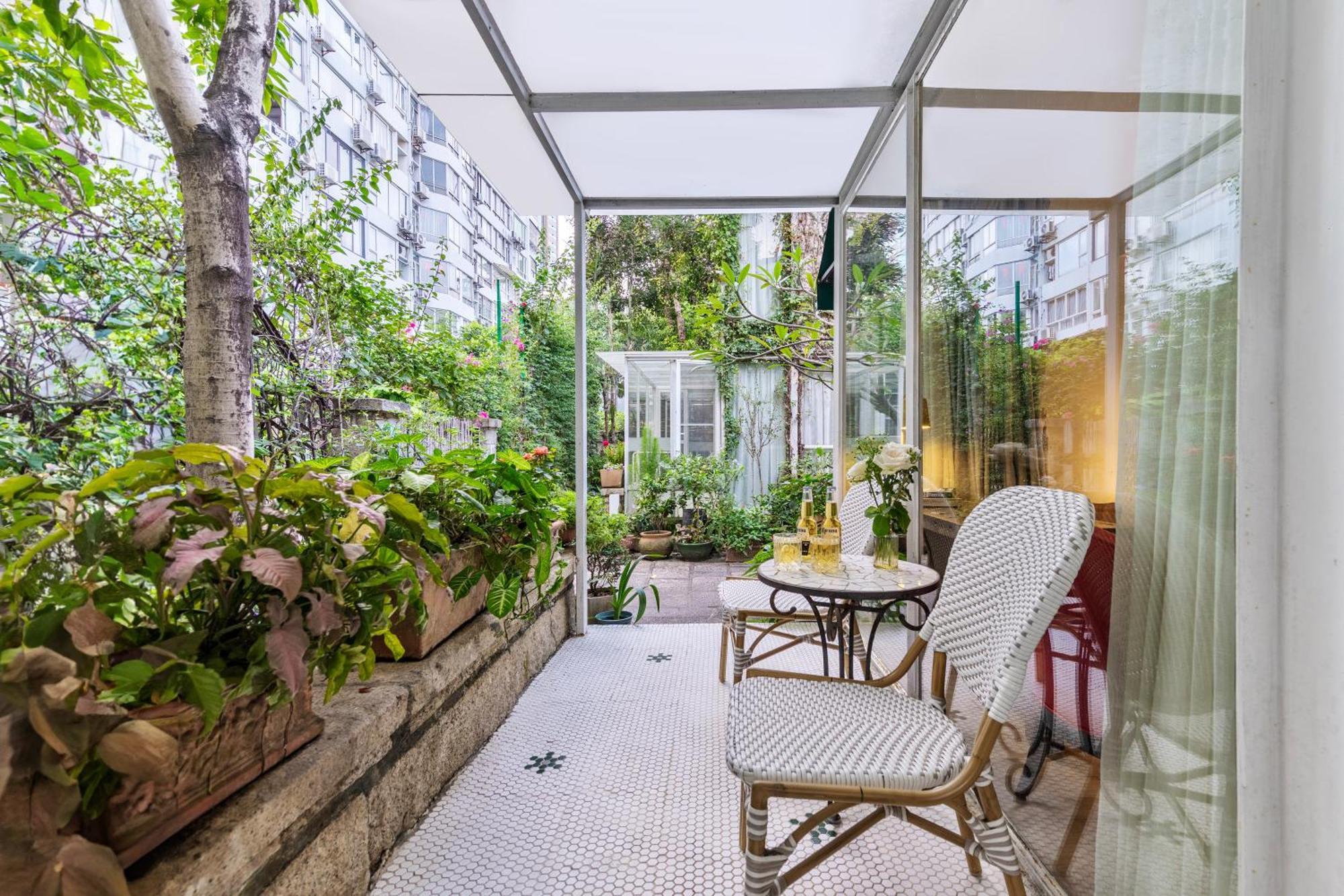 Shenzhen No'6 Garden Villa --French Window With Garden View,Close To Sea World &Shekou Ferry Port &K11 Ecoast &Subway Nearby ,Offer Western Food And Coffee &English Speaking With Tour Services Bagian luar foto