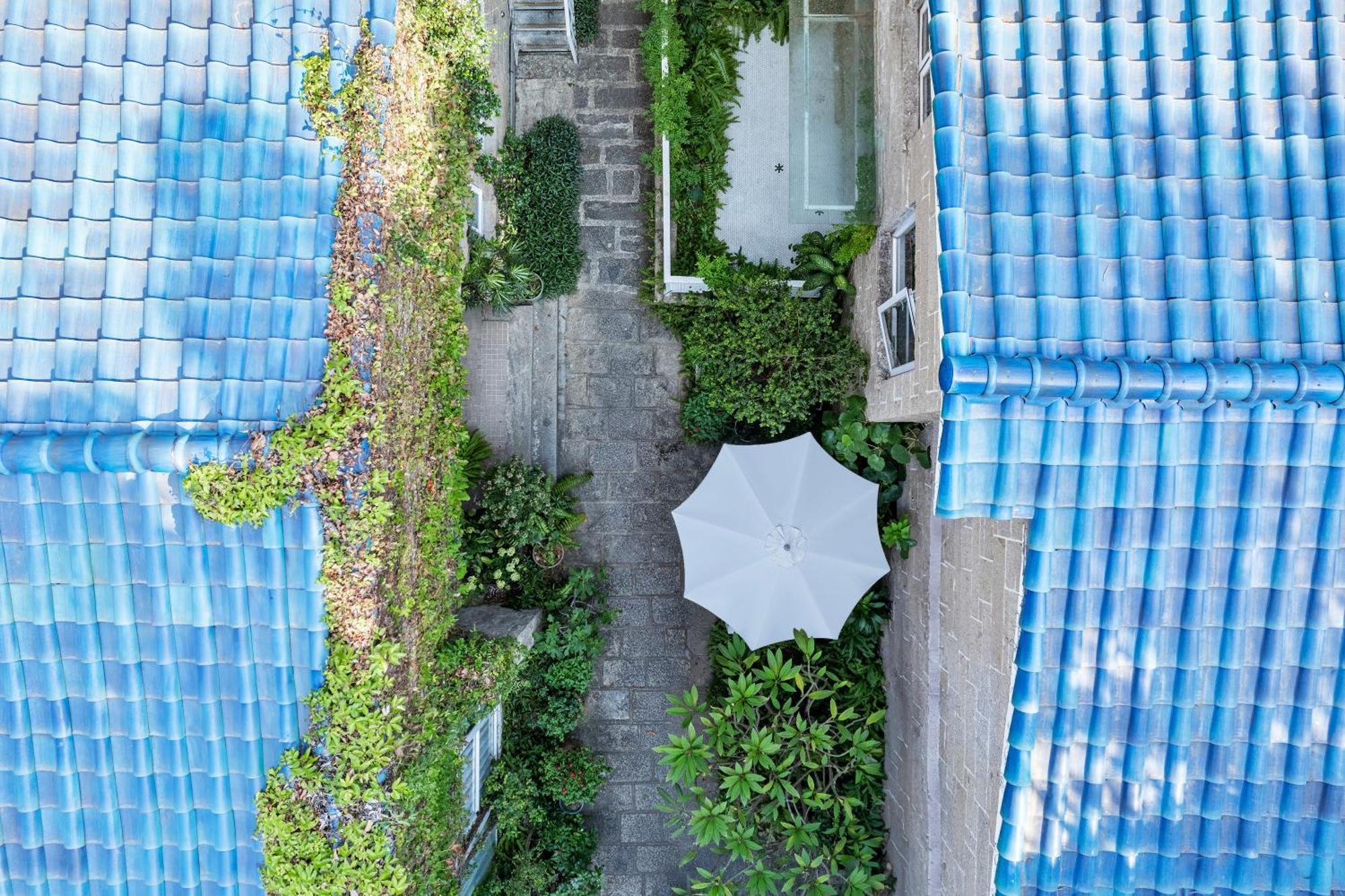 Shenzhen No'6 Garden Villa --French Window With Garden View,Close To Sea World &Shekou Ferry Port &K11 Ecoast &Subway Nearby ,Offer Western Food And Coffee &English Speaking With Tour Services Bagian luar foto