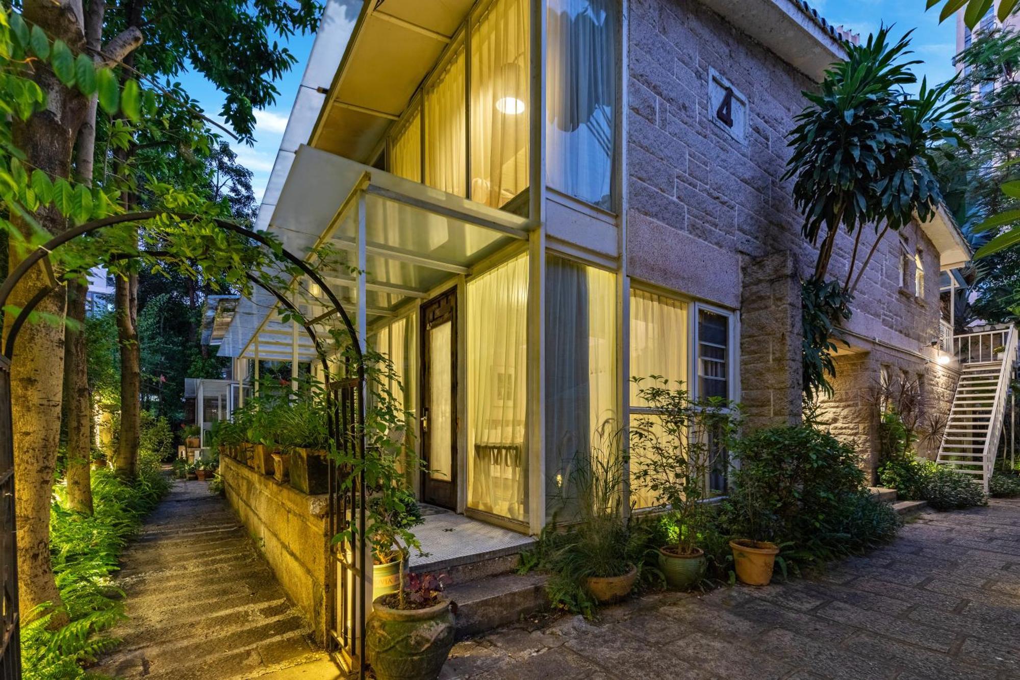 Shenzhen No'6 Garden Villa --French Window With Garden View,Close To Sea World &Shekou Ferry Port &K11 Ecoast &Subway Nearby ,Offer Western Food And Coffee &English Speaking With Tour Services Bagian luar foto